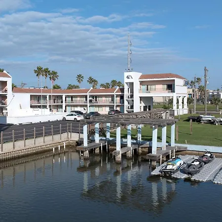 Windwater Hotel And Marina-2