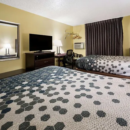 Econo Lodge Spotsylvania Town Center-3