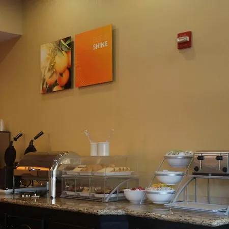 Comfort Inn & Suites Burnet-2