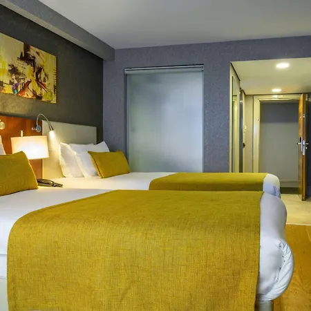 Ramada By Wyndham Istanbul Grand Bazaar-2