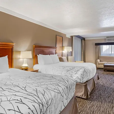 Best Western Plus Landmark Inn-2