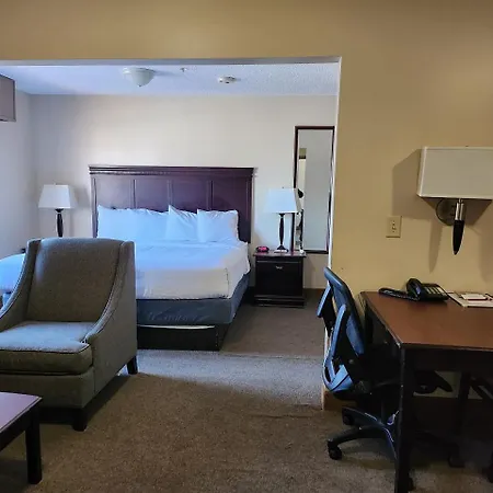 Ashley Quarters Hotel Airport-Cincinnati-3