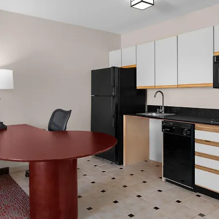 Larkspur Landing Extended Stay Suites Sacramento-3