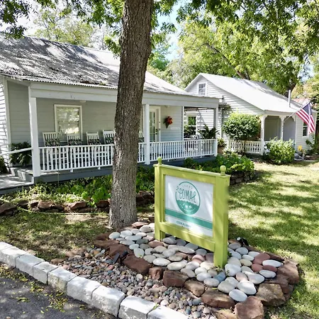Comal Inn-3