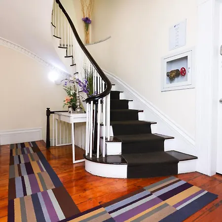 Charming & Stylish Studio On Beacon Hill #3-3