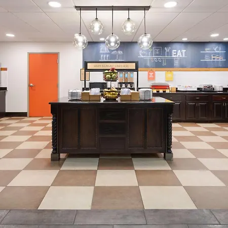 Hampton Inn & Suites Wells-Ogunquit-2