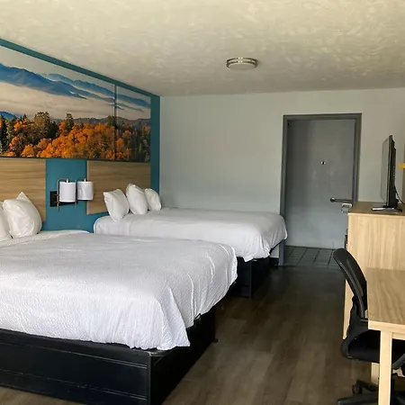 Days Inn By Wyndham Morristown-2