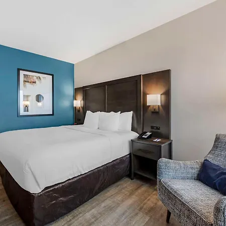 Comfort Inn & Suites Miami International Airport-2
