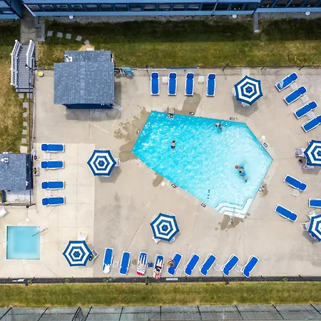 Nautical Mile Resort-2