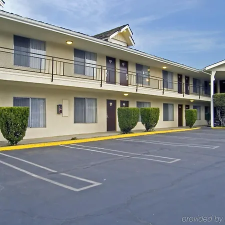 Hotel Salina Beaumont Ca-2