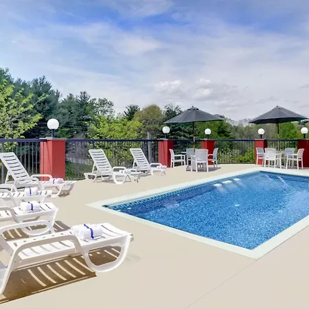 Clarion Pointe Biltmore Village-3