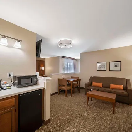 Comfort Suites Red Bluff Near I-5-2
