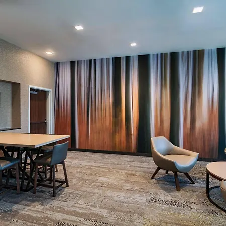 Courtyard Dallas Grand Prairie-2
