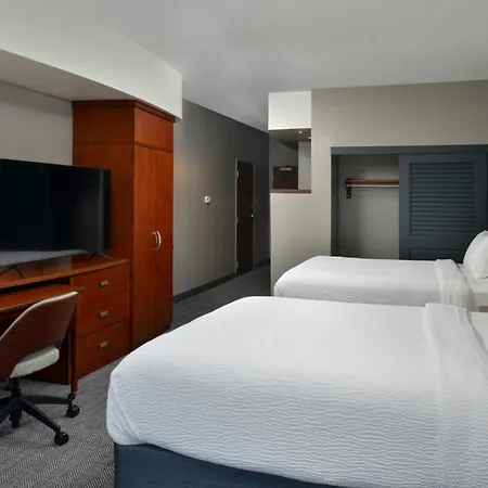 Courtyard By Marriott Harrisburg Hershey-2