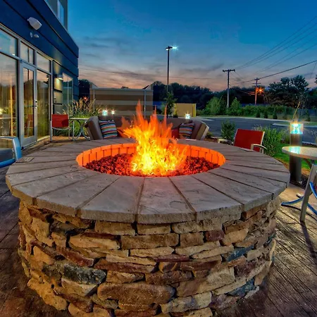 Fairfield Inn & Suites By Marriott Jackson-3