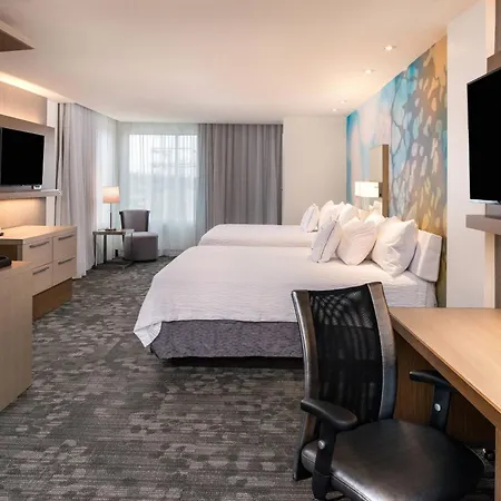 Courtyard By Marriott Detroit Farmington-3