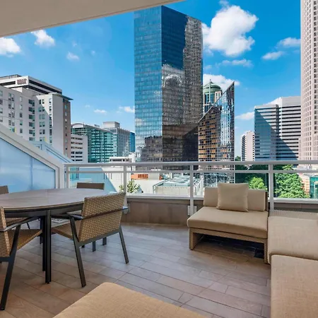 Ac Hotel By Marriott Charlotte City Center-3