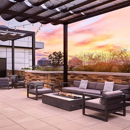 Ac Hotel By Marriott Charlotte Southpark-3