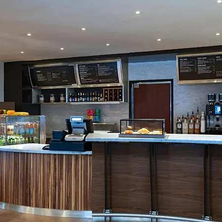 Courtyard By Marriott Laredo-2