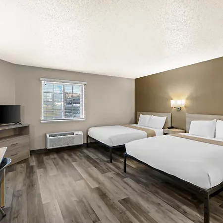 Birch Hill Suites Columbia-2