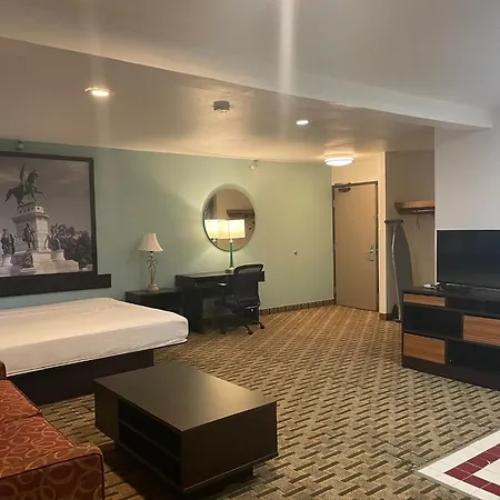 Super 8 By Wyndham Lynchburg Va-3