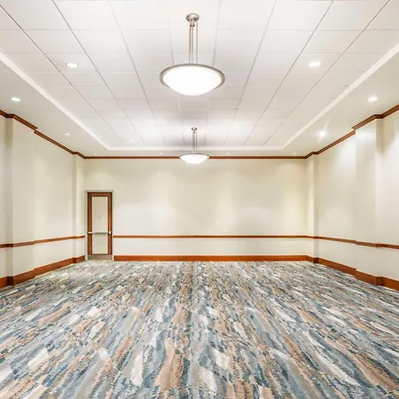 Embassy Suites By Hilton Dorado Del Mar Beach Resort-2