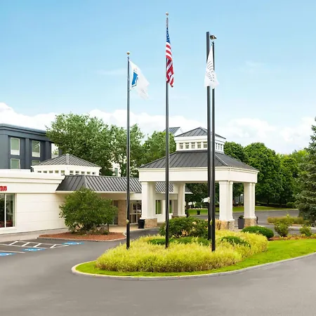 Hilton Garden Inn Boston-Burlington-3