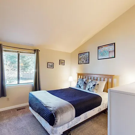 Pines 4058-3