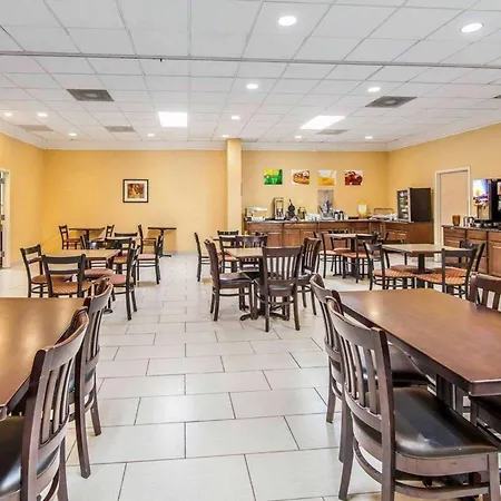 Wingate By Wyndham Marietta Conference Center Ohio-2