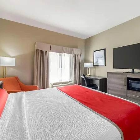 Best Western Plus Midwest City Inn & Suites-2
