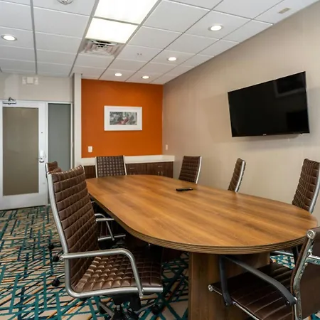 Fairfield Inn & Suites By Marriott Huntsville-3