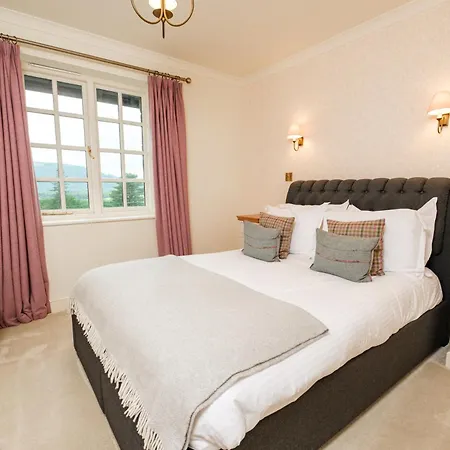 Ravenstone Manor-3
