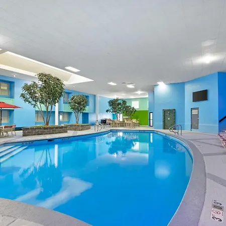 Clarion Inn Des Moines Airport-3