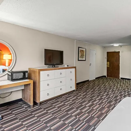 Red Lion Hotel Charlotte-3