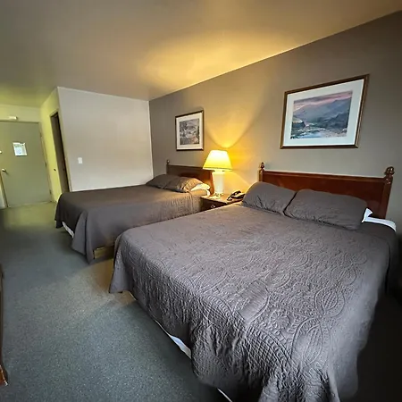 Timber Lodge Inn-2