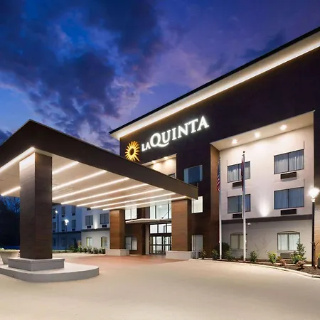 La Quinta Inn & Suites By Wyndham Meridian-2