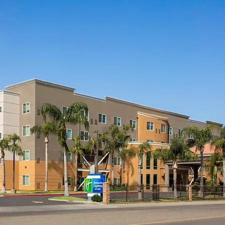 Holiday Inn Express & Suites Bakersfield Central By Ihg-2
