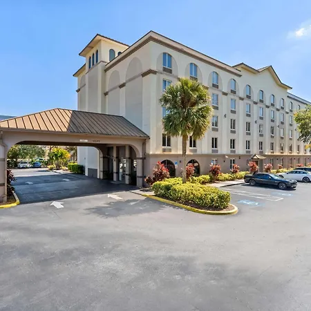 Sonesta Essential Orlando Airport-3