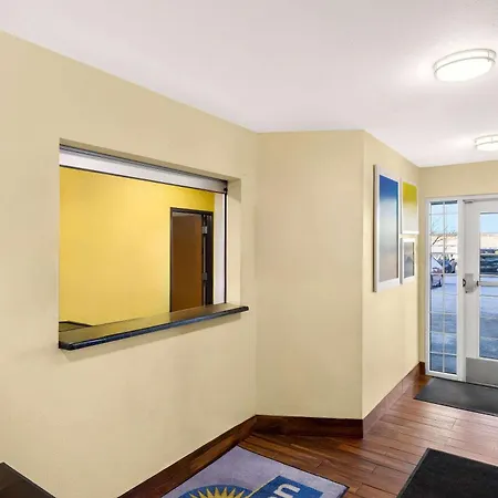 Birch Hill Suites Rochester - Med City-3