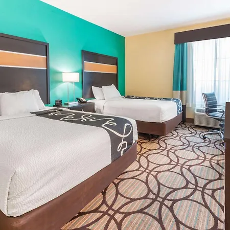La Quinta By Wyndham Carlsbad-3