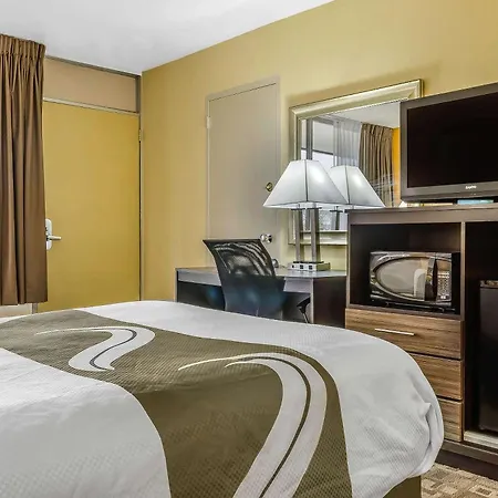 Quality Inn University Area-3