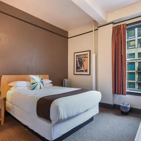 Moore Hotel-3