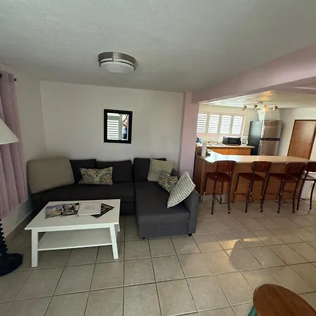 Villa Coral Guesthouse-2