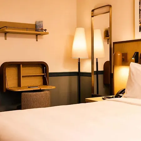 The Strathcona Hotel-2