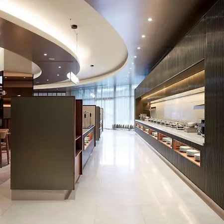 Doubletree By Hilton Montreal-3