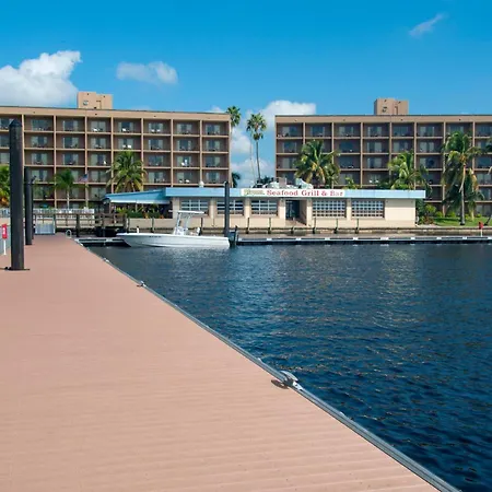 Best Western Fort Myers Waterfront-2