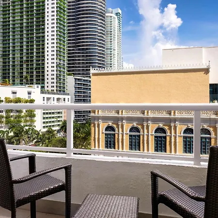 Doubletree By Hilton Grand Hotel Biscayne Bay-3