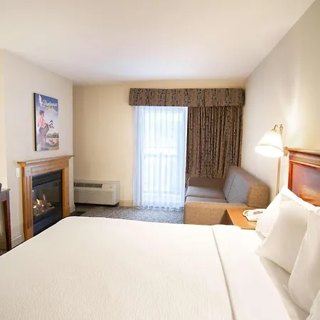 The Yankee Inn-3
