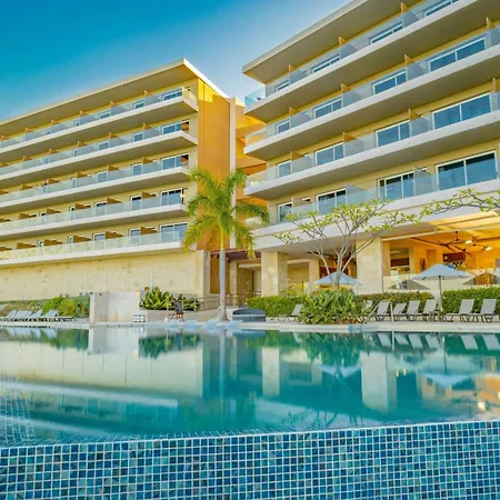 Wyndham Tamarindo-2