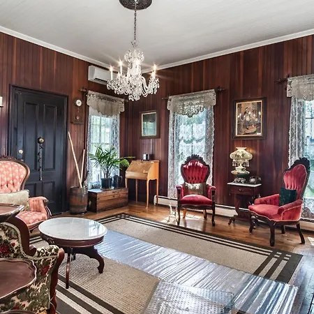 Historical John Rast House With Ev Station-2
